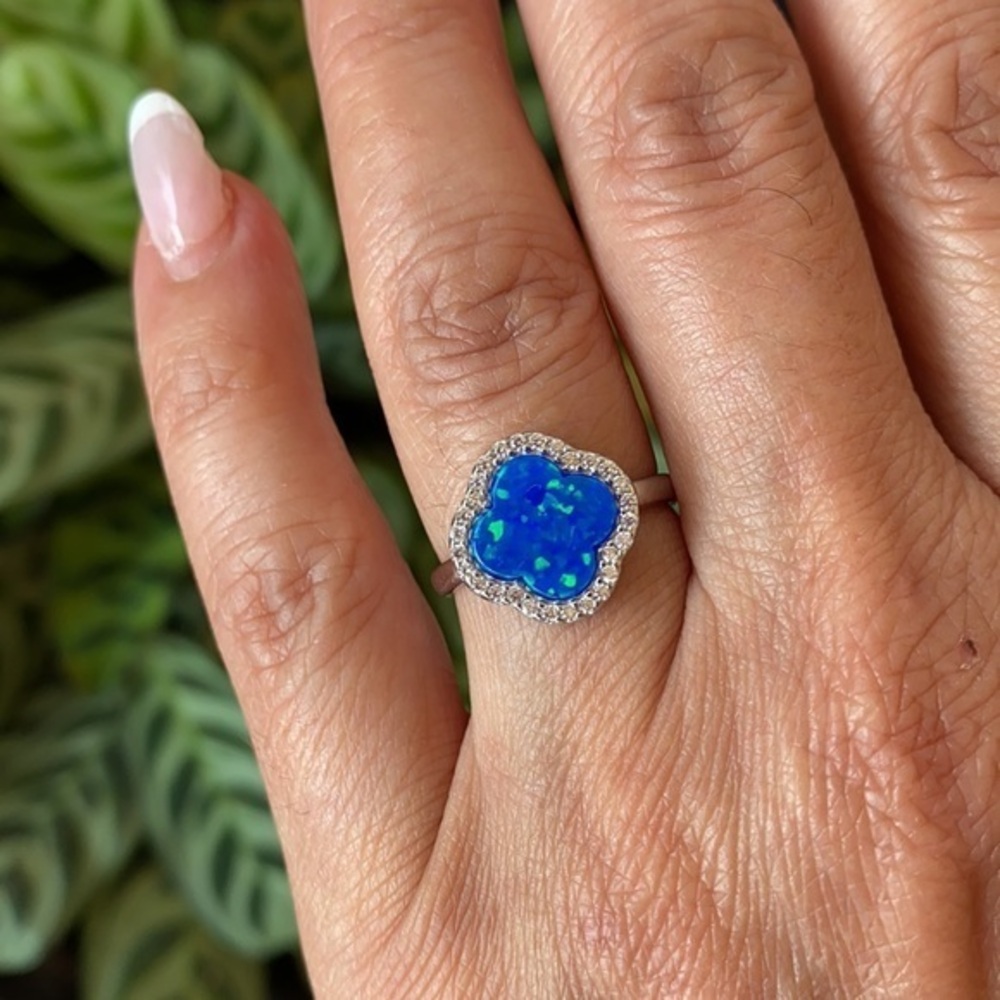 NEW 925 SILVER CLOVER RING BLUE OPAL RING